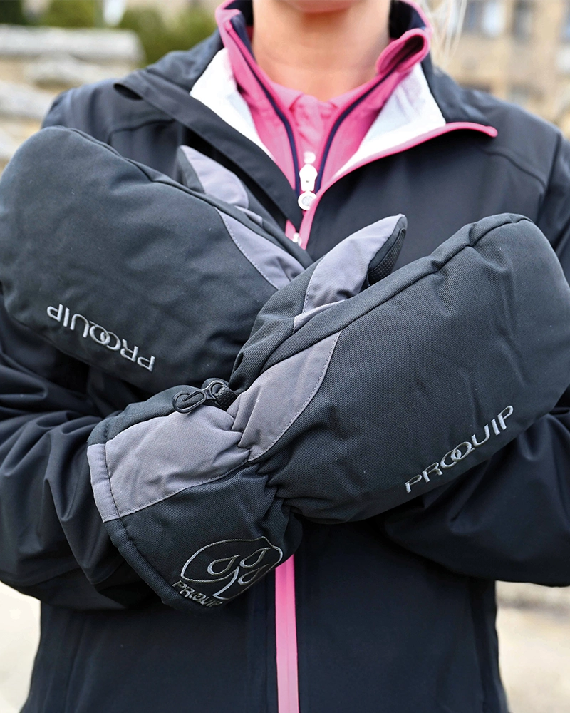 ProQuip WINTER MITT on model arms crossed